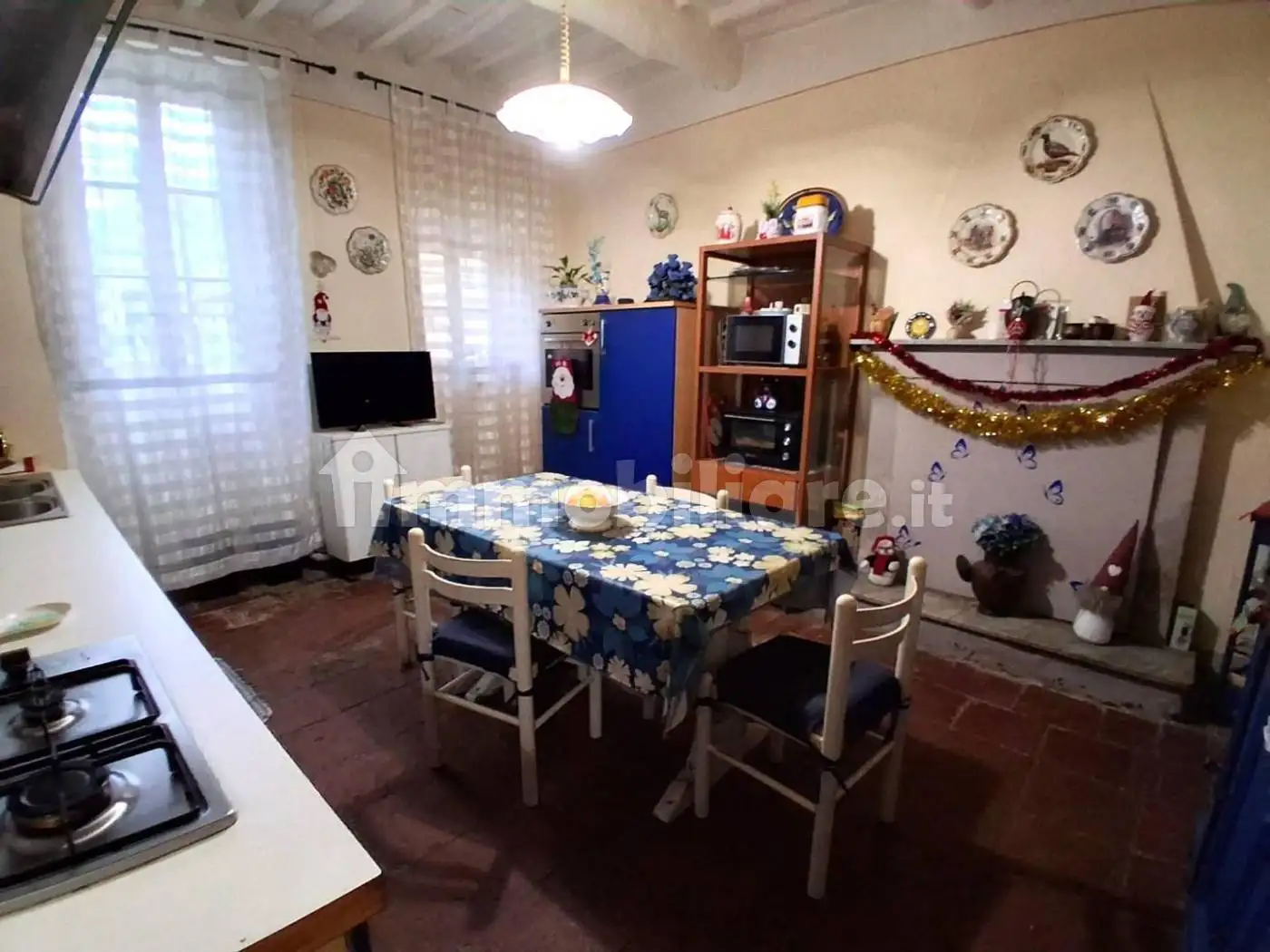 Terratetto unifamiliare 200 m², buono stato, Colle di Compito - Castelvecchio, Capannori - foto 3