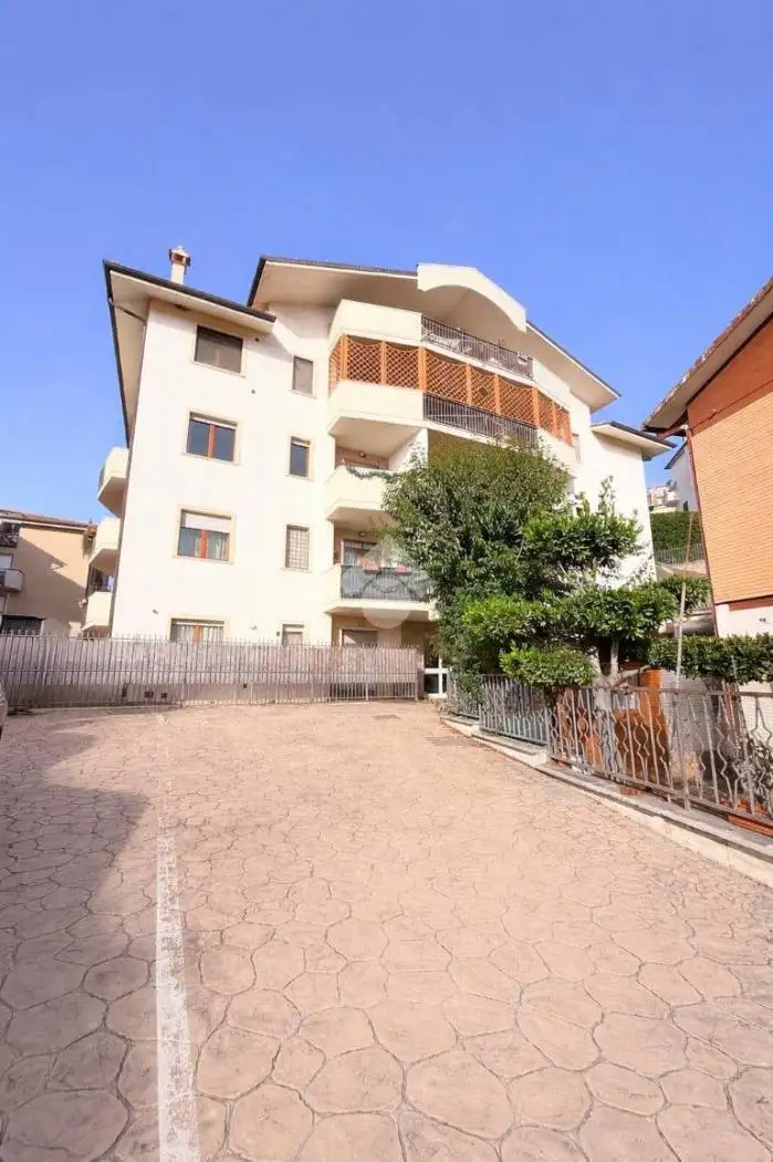 Appartamento in vendita a Orte