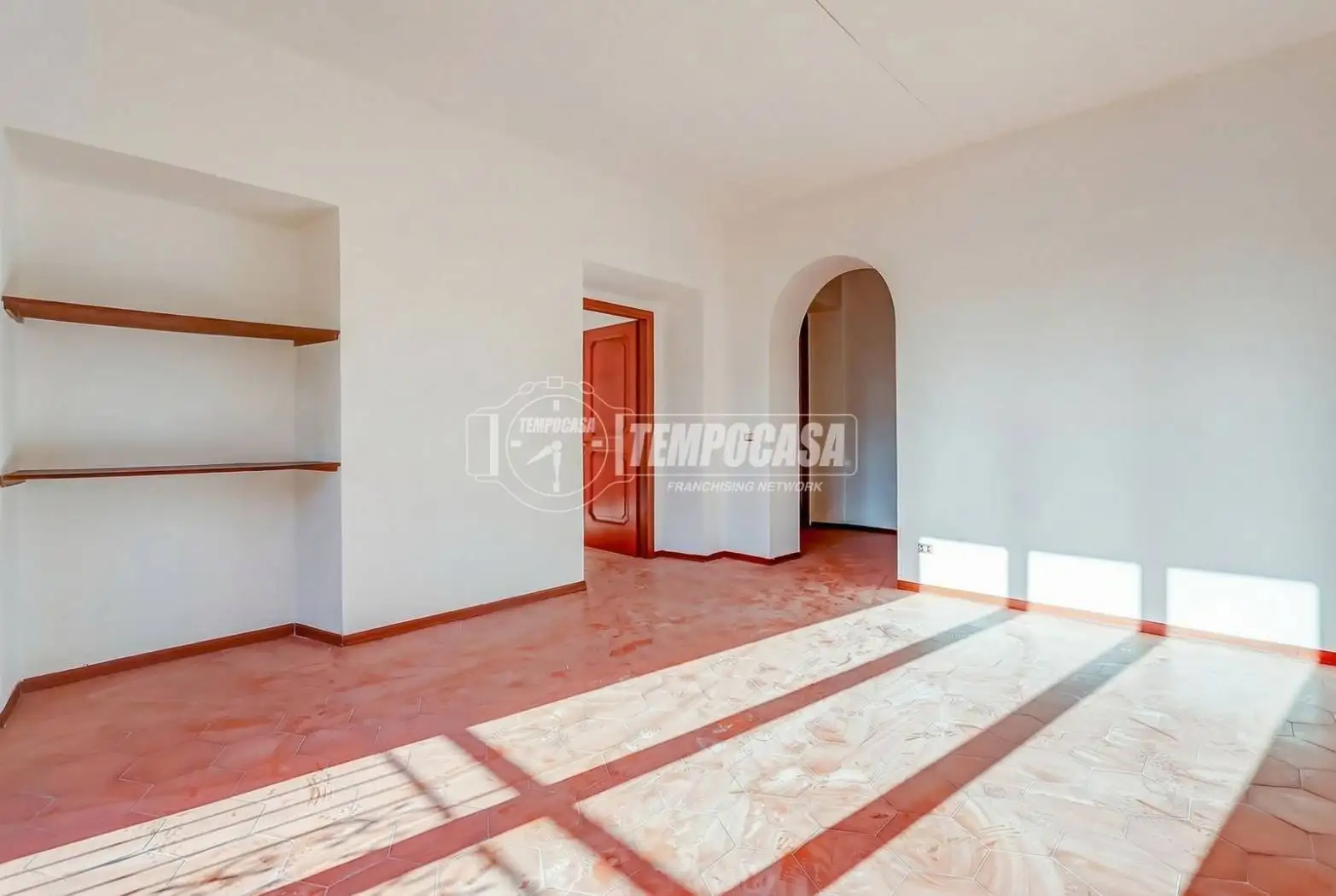 Trilocale via Gerolamo Torelli, Centro, Borgomanero - foto 4