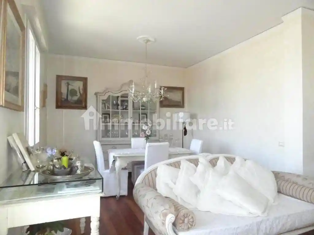 Appartamento via Niccolò Paganini 48, Novoli, Firenze - foto 2