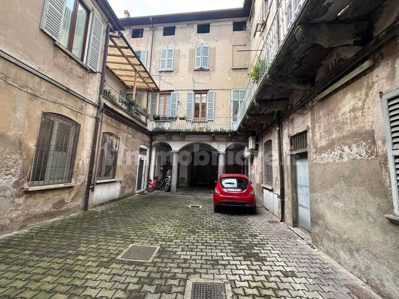 Palazzo - Edificio in Vendita - foto 3