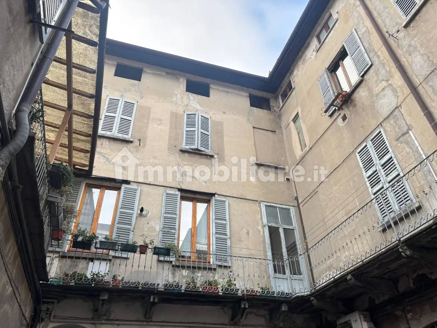 Palazzo - Edificio in Vendita - foto 5