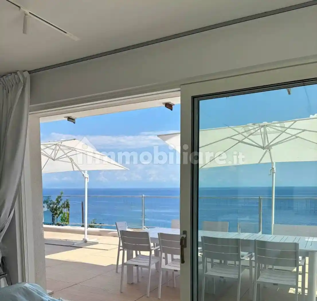 Appartamento in vendita a Bergeggi