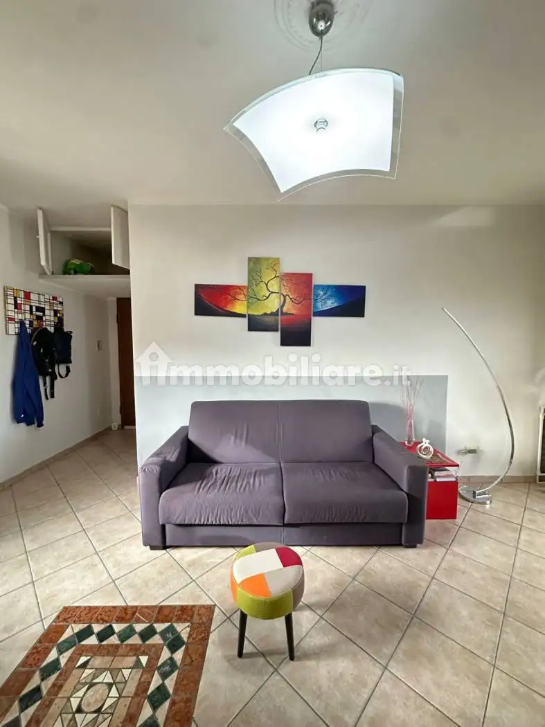 Appartamento in vendita a Pomezia