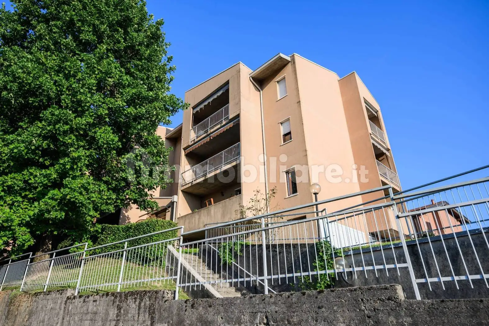 Appartamento in vendita a Paderno d'Adda