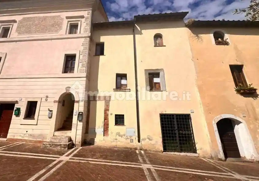 Casa indipendente in vendita a Attigliano