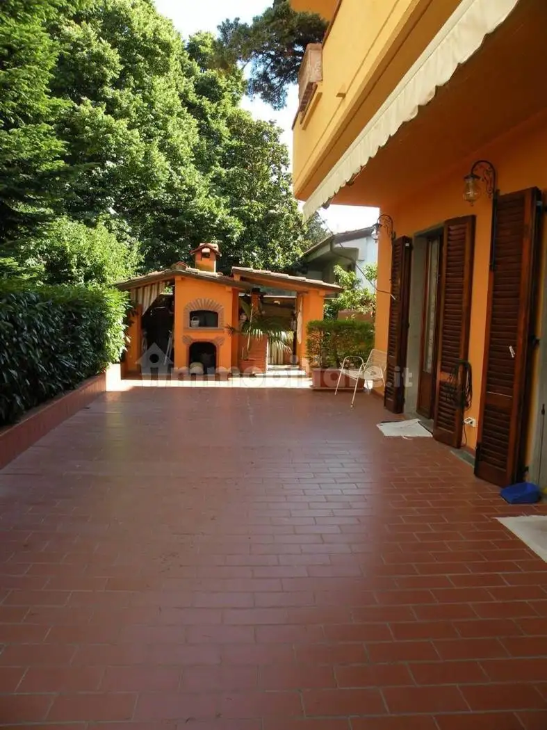 Villa in vendita a Pistoia