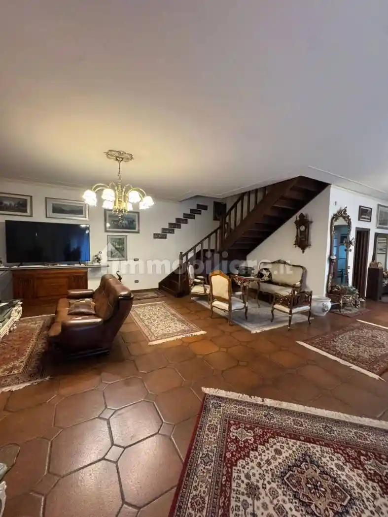 Villa unifamiliare via Lunga, Pistoia Ovest, Pistoia - foto 2