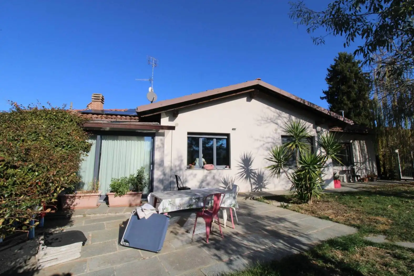 Villa in vendita a La Morra