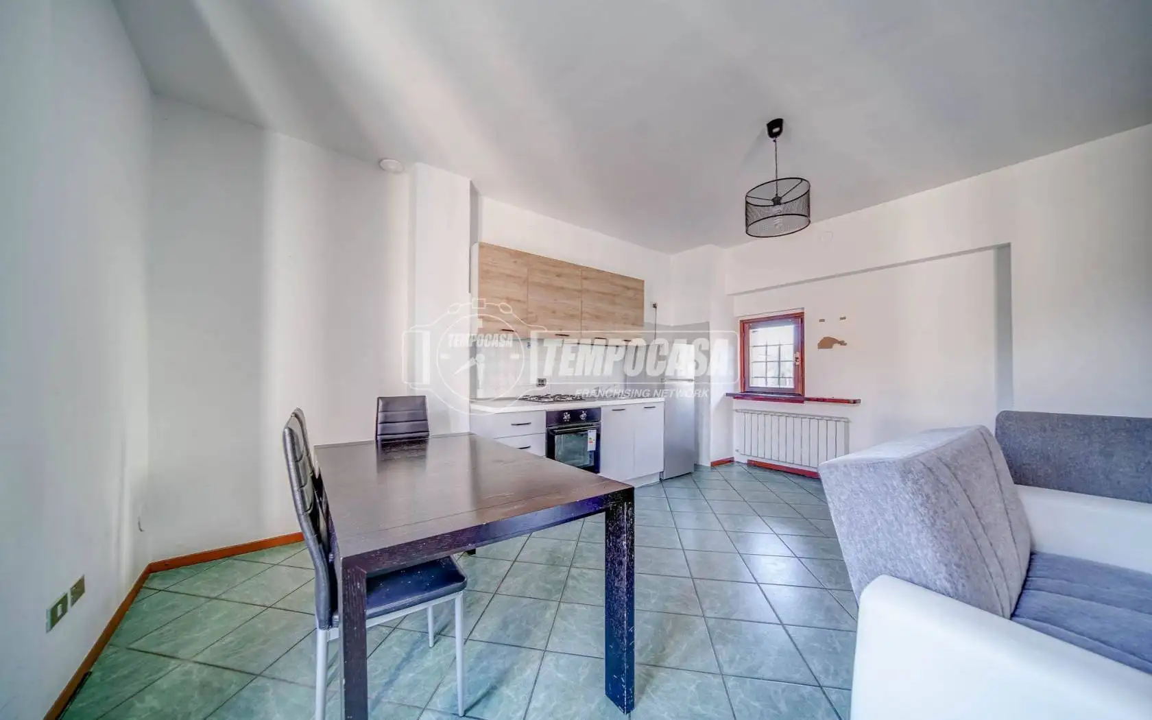 Bilocale Vico Garibaldi, Centro, Castelletto Sopra Ticino - foto 2