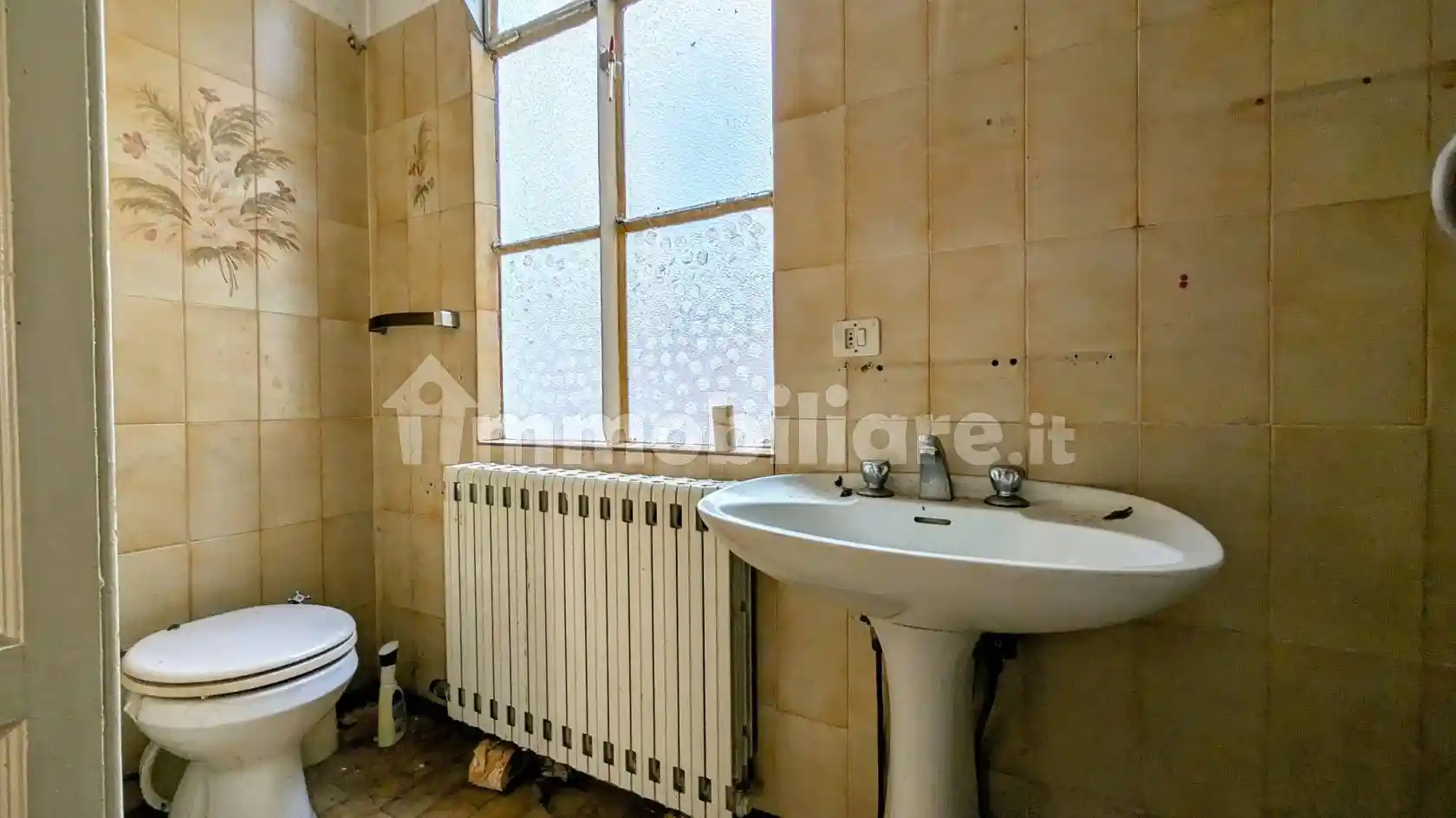 Trilocale via San Gerolamo Miani 5, Centro Storico, Pavia - foto 5