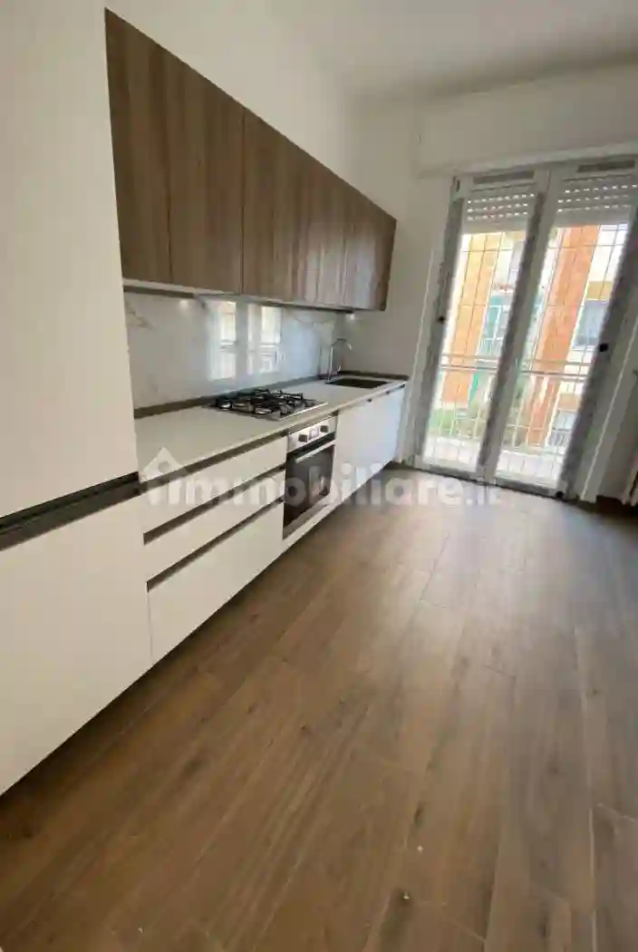 Quadrilocale piazzale Antonio Gramsci 1, Centro, Mantova - foto 4