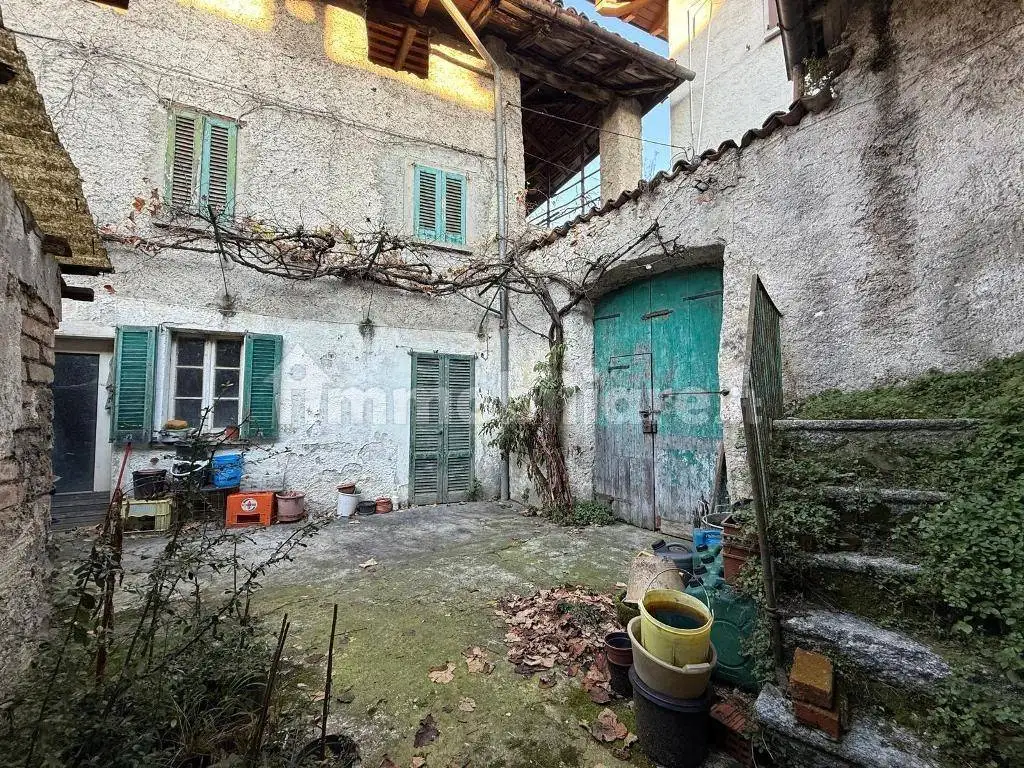 Rustico - Casale in vendita a Valbrona