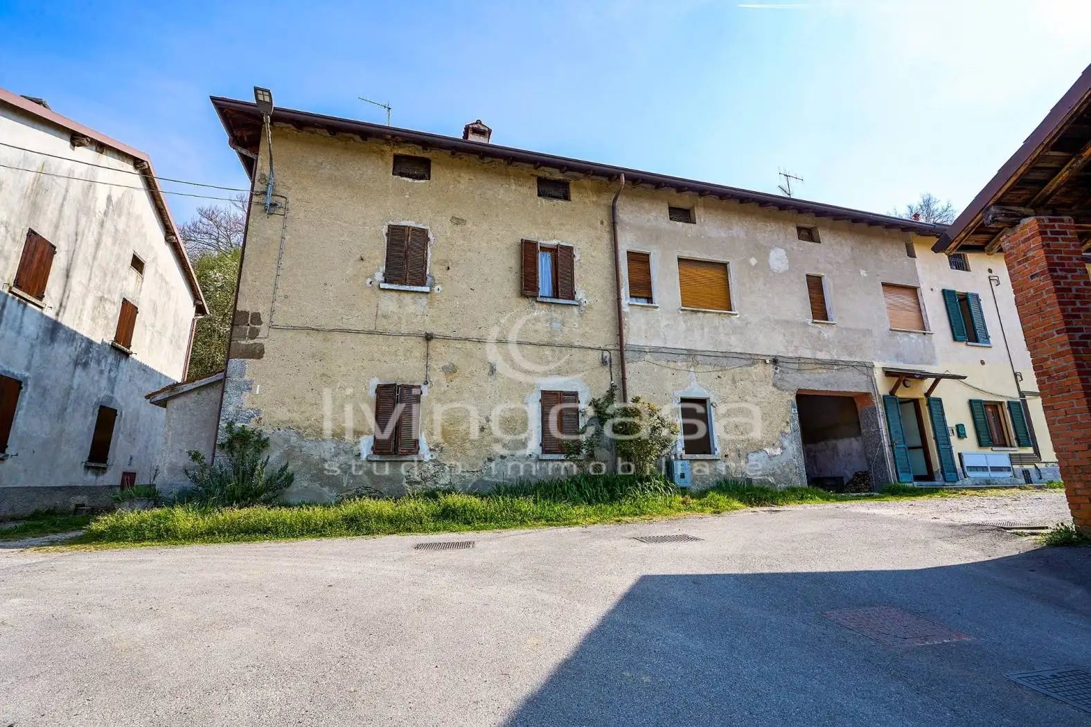 Appartamento in vendita a Castello di Brianza