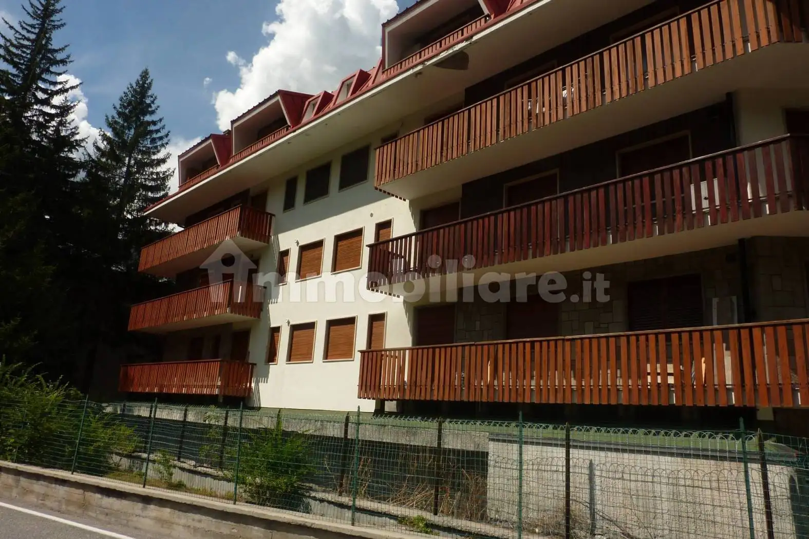 Trilocale viale Roma 68, Centro, Bardonecchia - foto 3