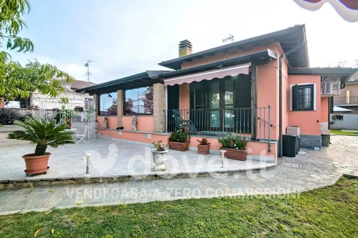 Villa in vendita a Cura Carpignano