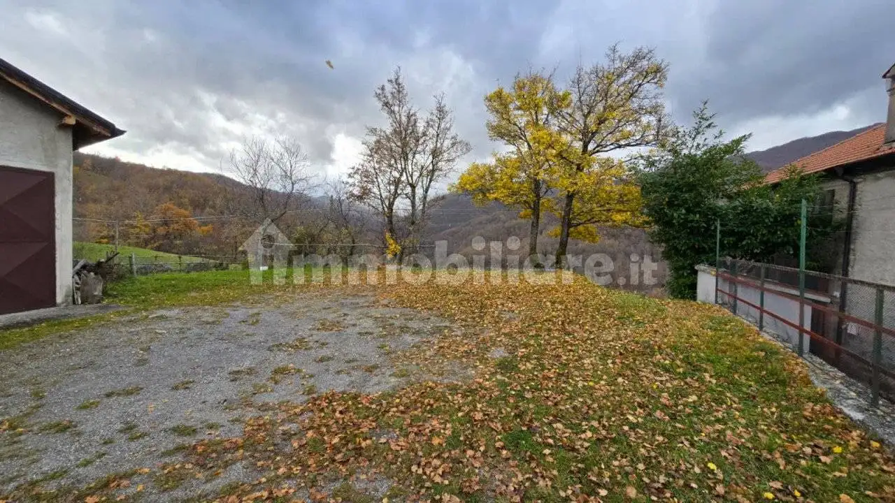 Terratetto unifamiliare frazione Bellasola, Corniglio - foto 2