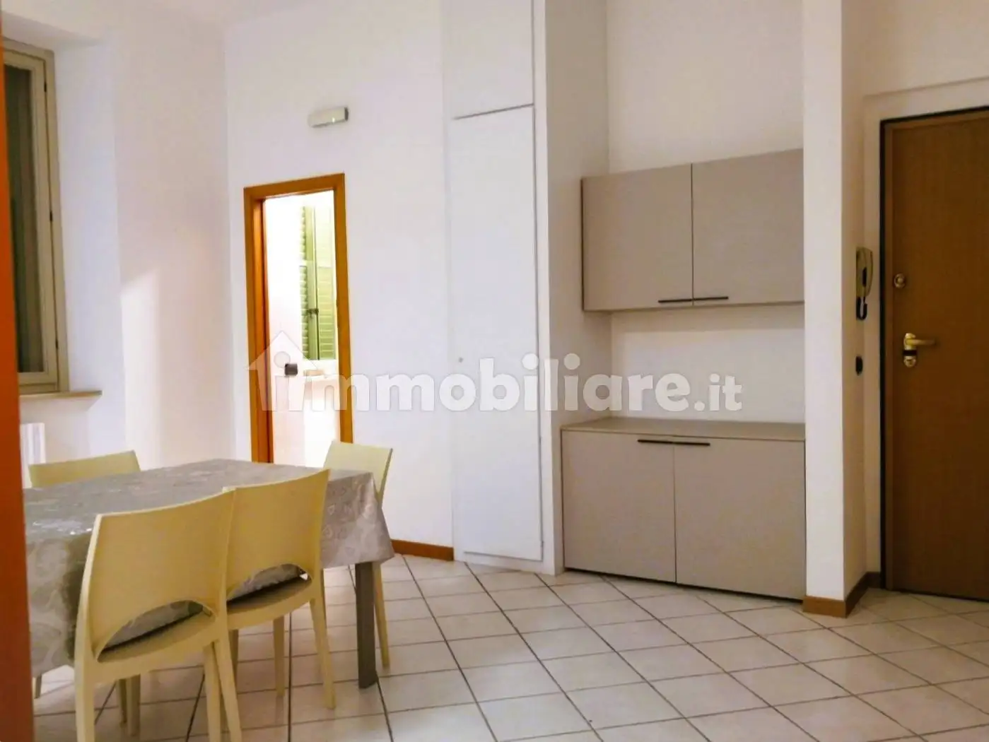 Appartamento buono stato, primo piano, Via Gramsci, Jesi - foto 2