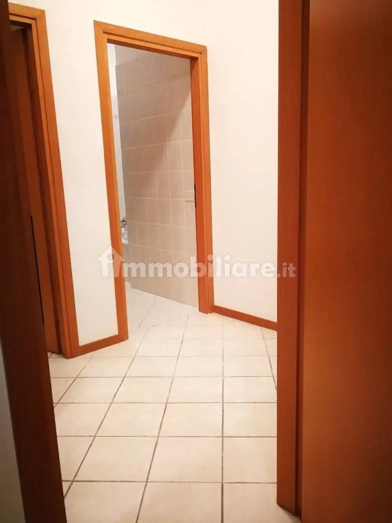 Appartamento buono stato, primo piano, Via Gramsci, Jesi - foto 4