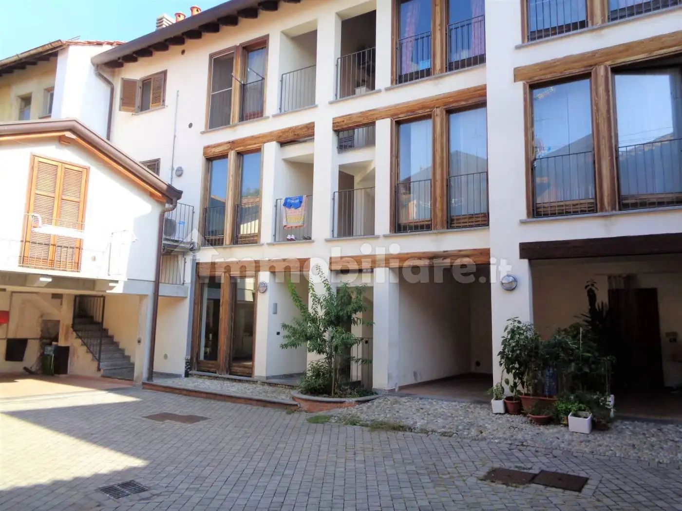 Bilocale via Roma 10, Centro, Binago - foto 2