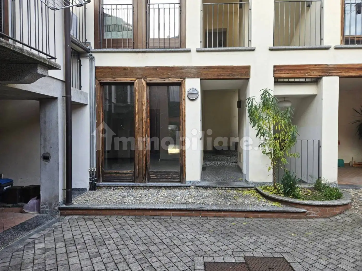 Bilocale via Roma 10, Centro, Binago - foto 4