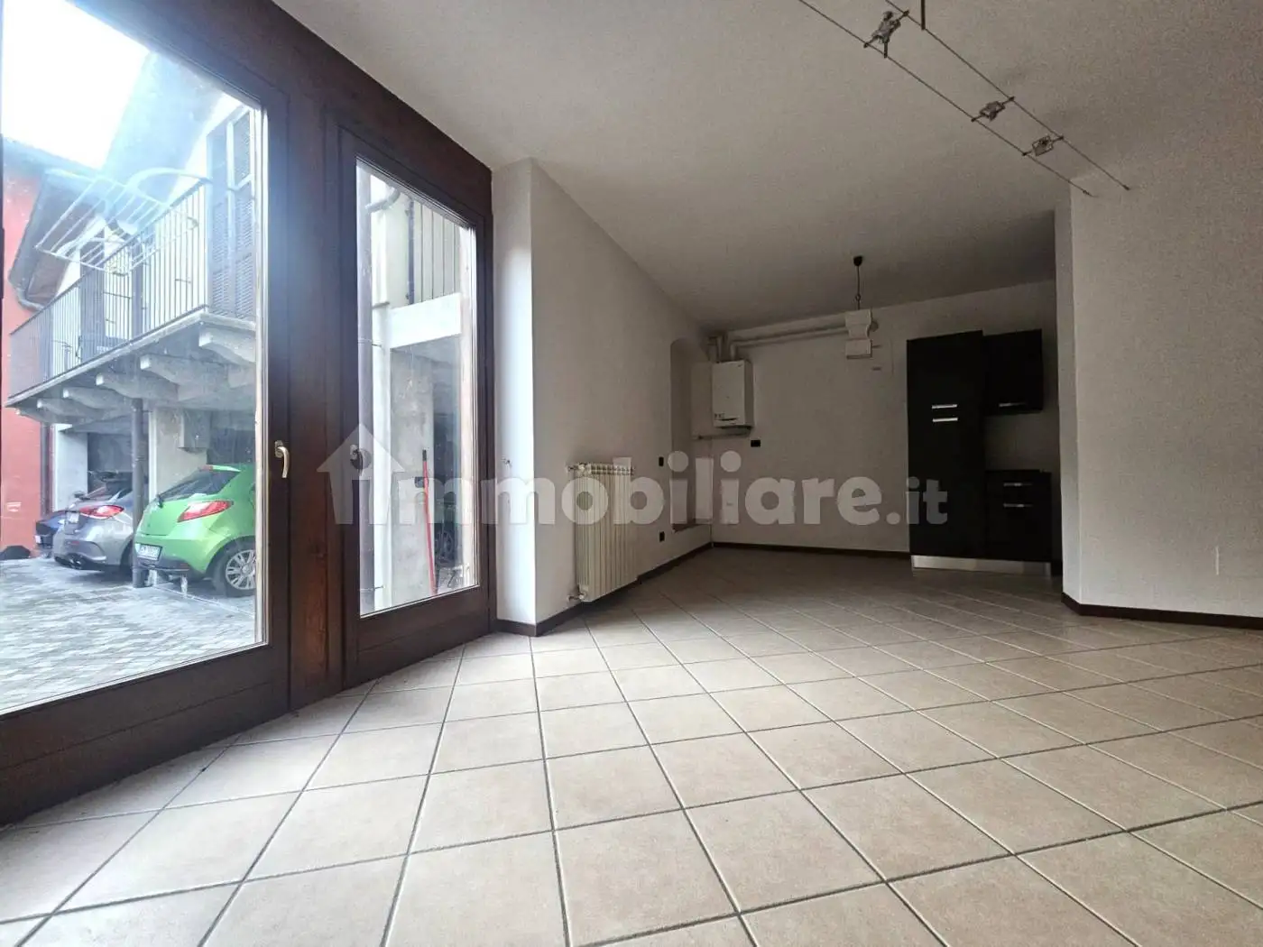 Bilocale via Roma 10, Centro, Binago - foto 5