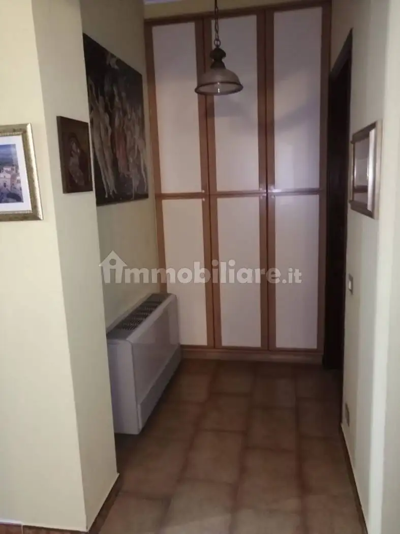 Appartamento via Gianbattista Odierna 6, Aragona - foto 3