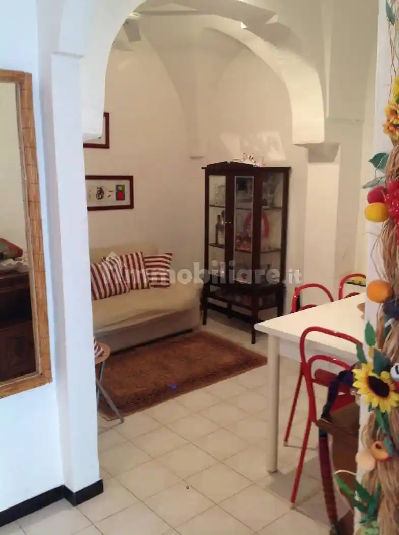 Quadrilocale via Giovan Battista Vico 42, Via Ludovico, Corso Umberto I, Vittorio Emanuele, Ostuni - foto 2