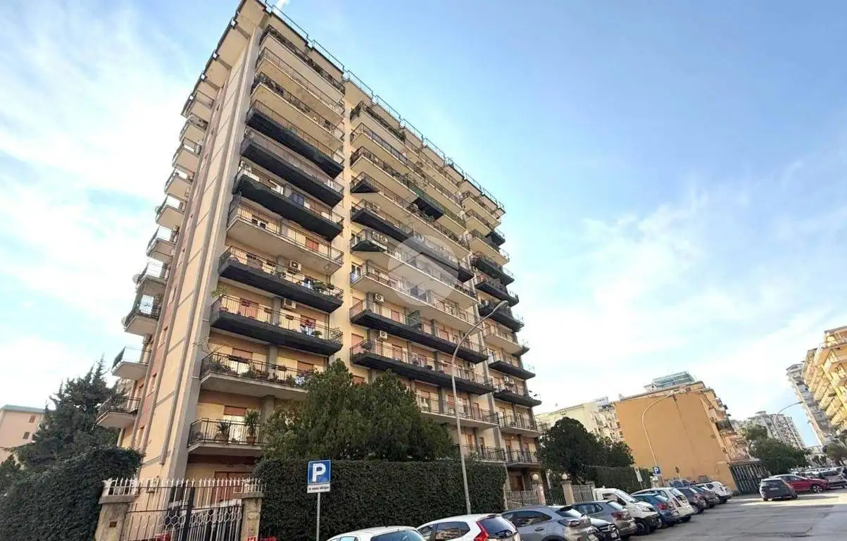 Appartamento in affitto a Palermo