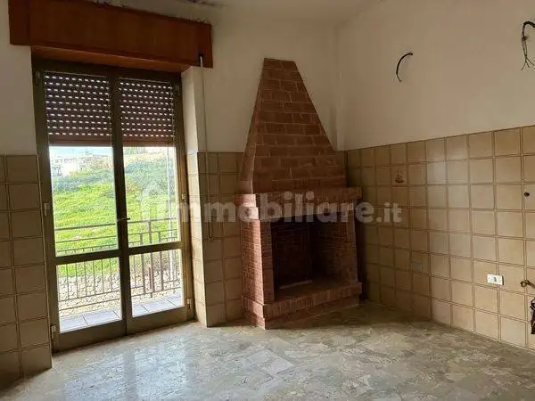 Quadrilocale via San Paolo della Croce, Ceglie Messapica - foto 3