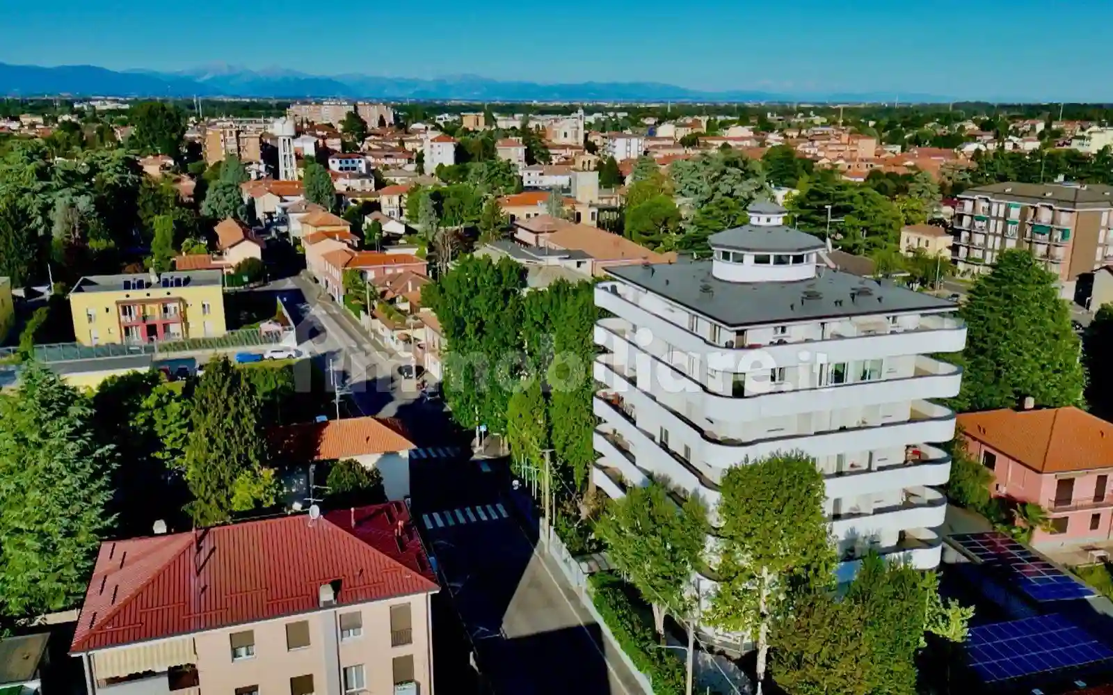 Trilocale via Alessandro Manzoni 17, Centro, Cerro Maggiore - foto 3