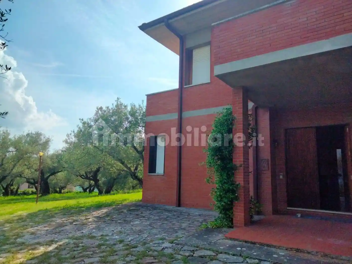 Villa unifamiliare, buono stato, 550 m², Montelaguardia, Perugia - foto 2