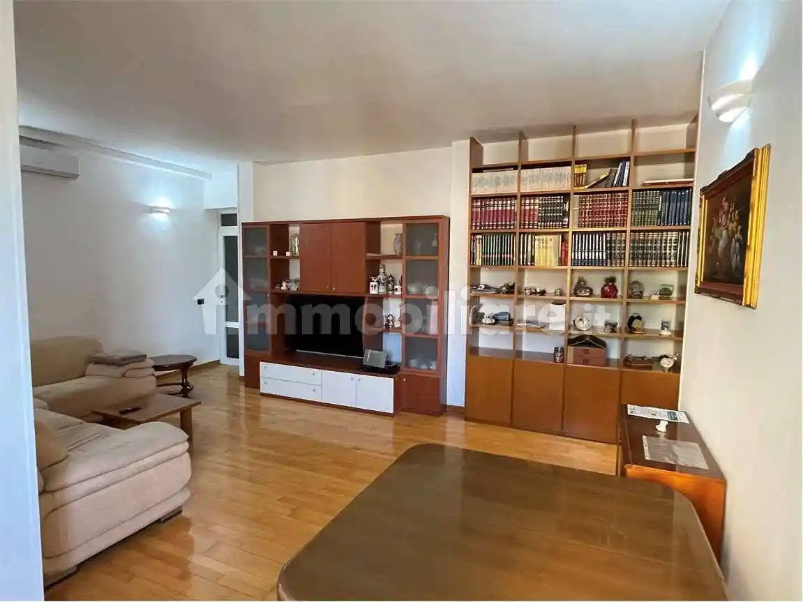 Quadrilocale buono stato, terzo piano, Buon Pastore - Parco Amendola, Modena - foto 4