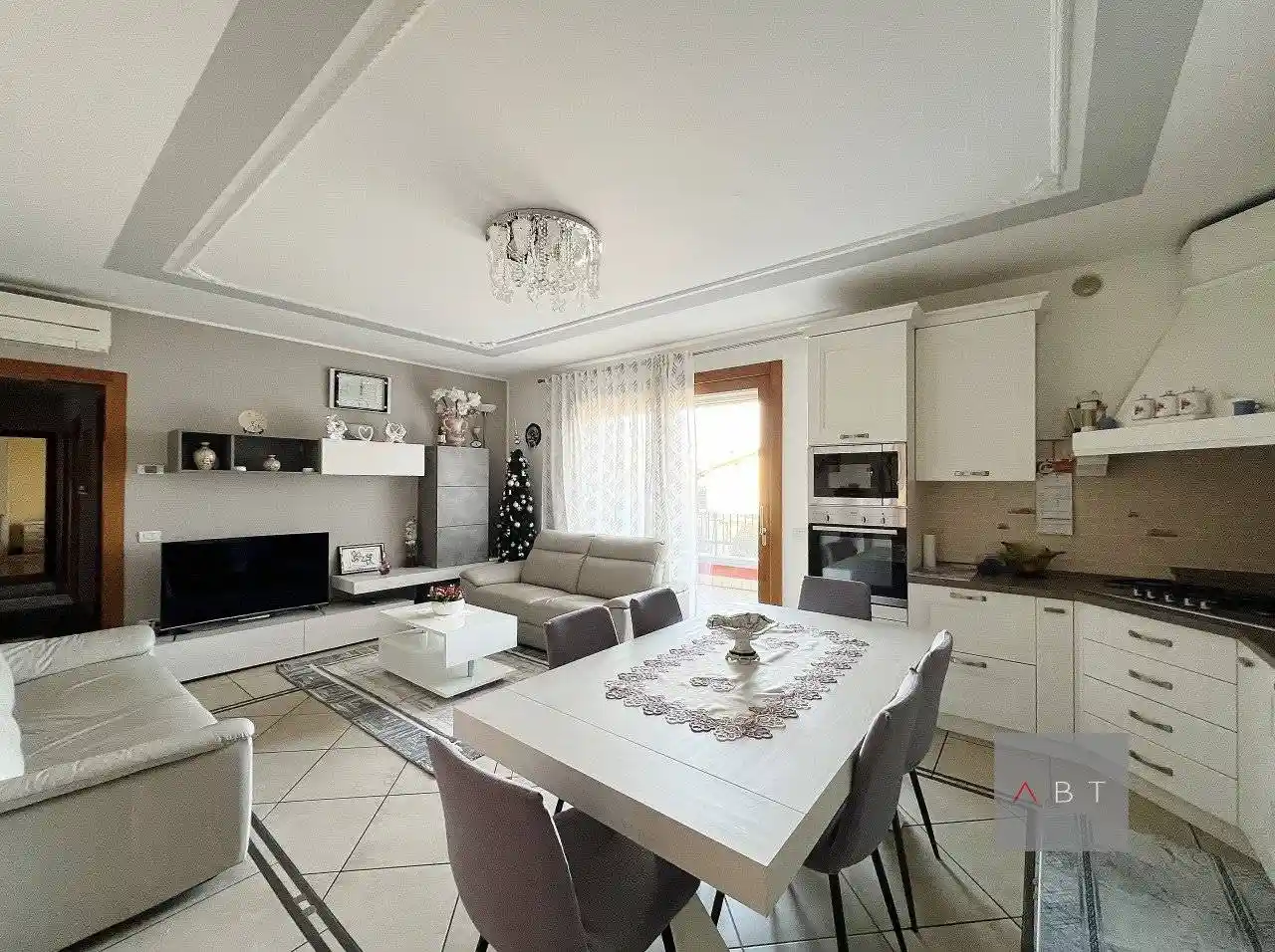 Quadrilocale buono stato, primo piano, Centro, Tombolo - foto 2