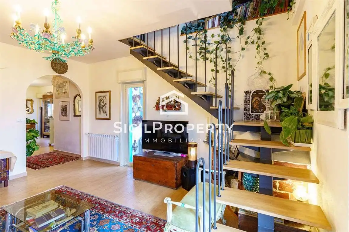 Appartamento in vendita a Gravina di Catania