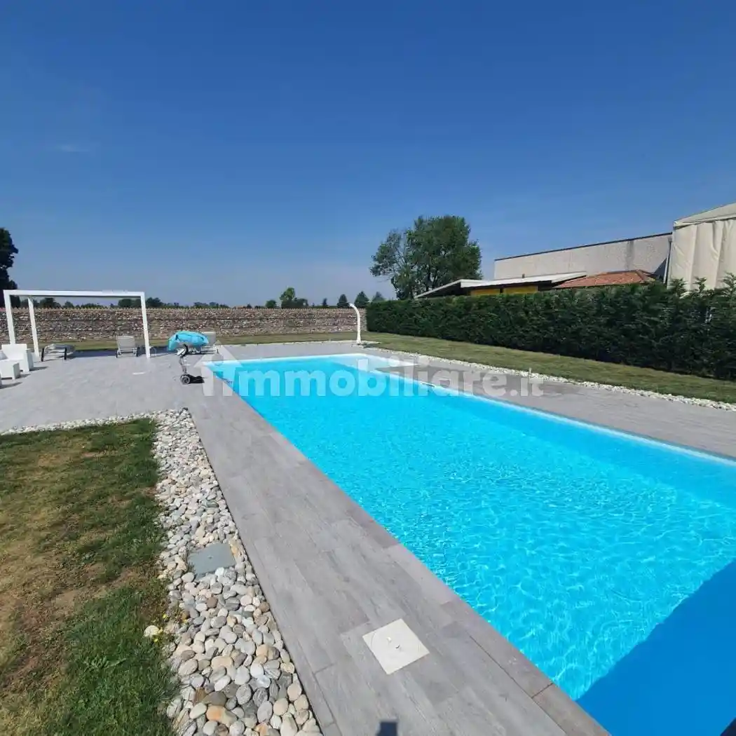 Villa unifamiliare, ottimo stato, 632 m², Centro, Chiari - foto 4