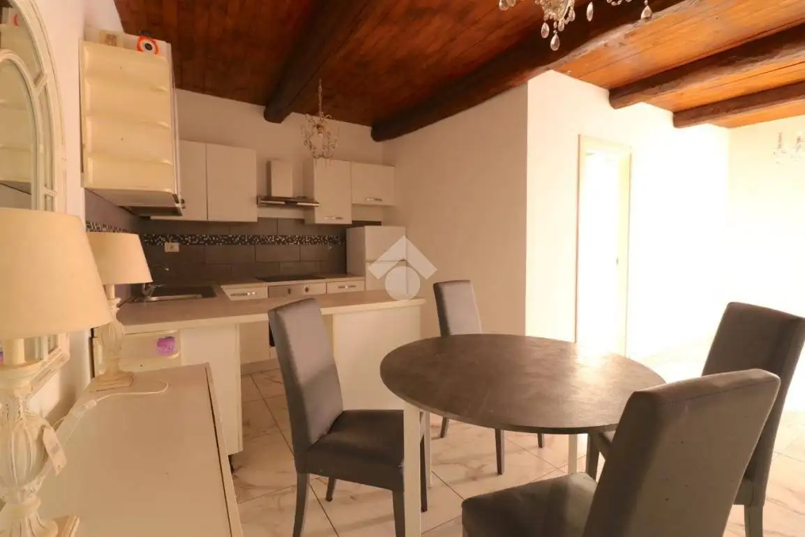 Trilocale via Ettore Ronconi 21, Centro Storico, Genzano di Roma - foto 3