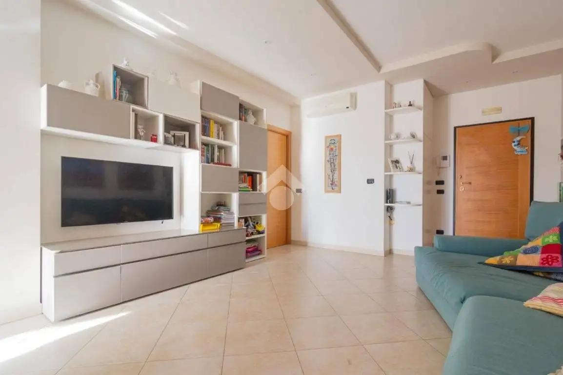 Appartamento traversa di via Lenti, Conversano - foto 2