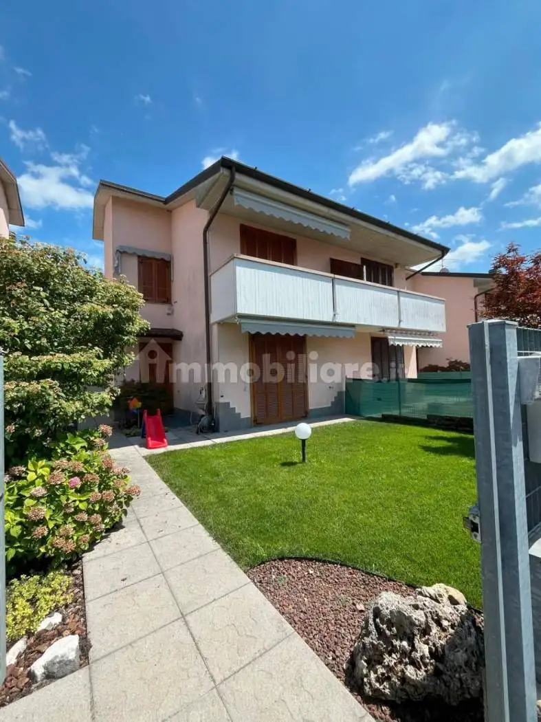 Villetta a schiera in vendita a Cassano d'Adda