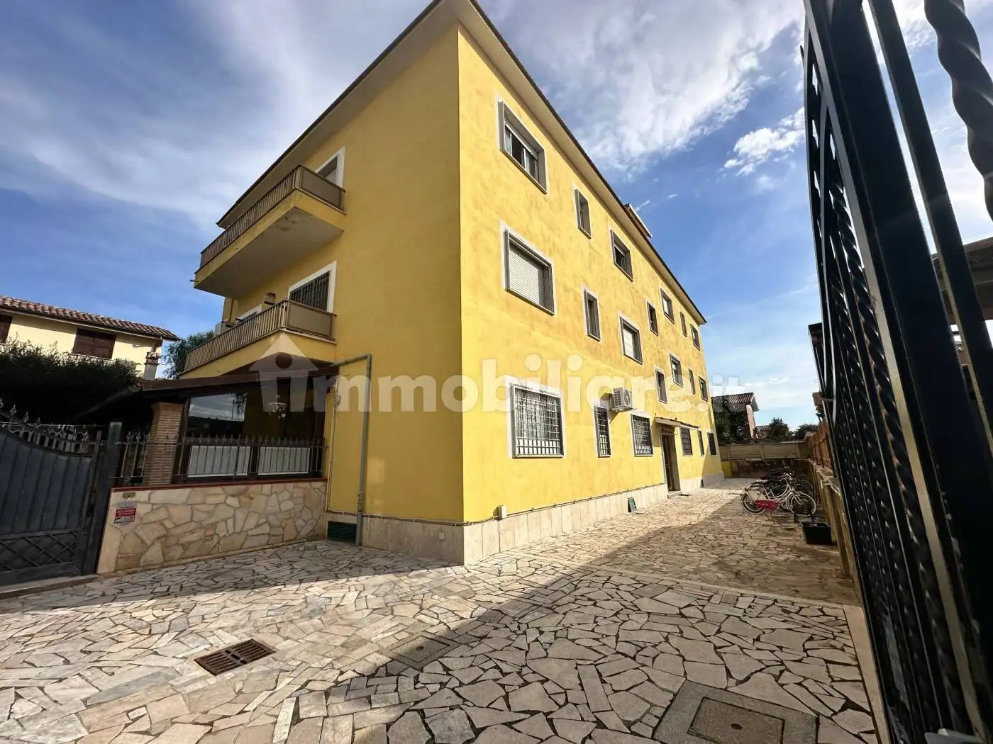 Appartamento in vendita a Fiumicino