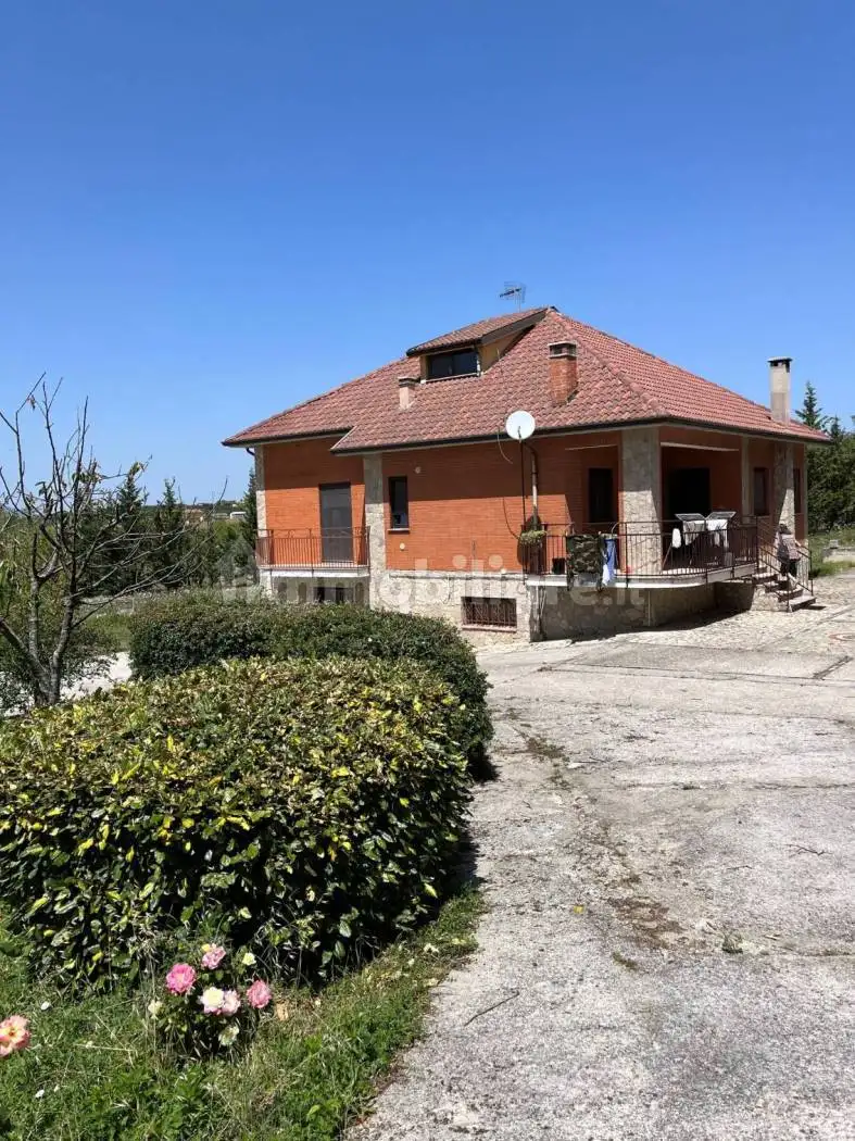 Villa unifamiliare, ottimo stato, 248 m², Sarnelli, Avigliano - foto 5