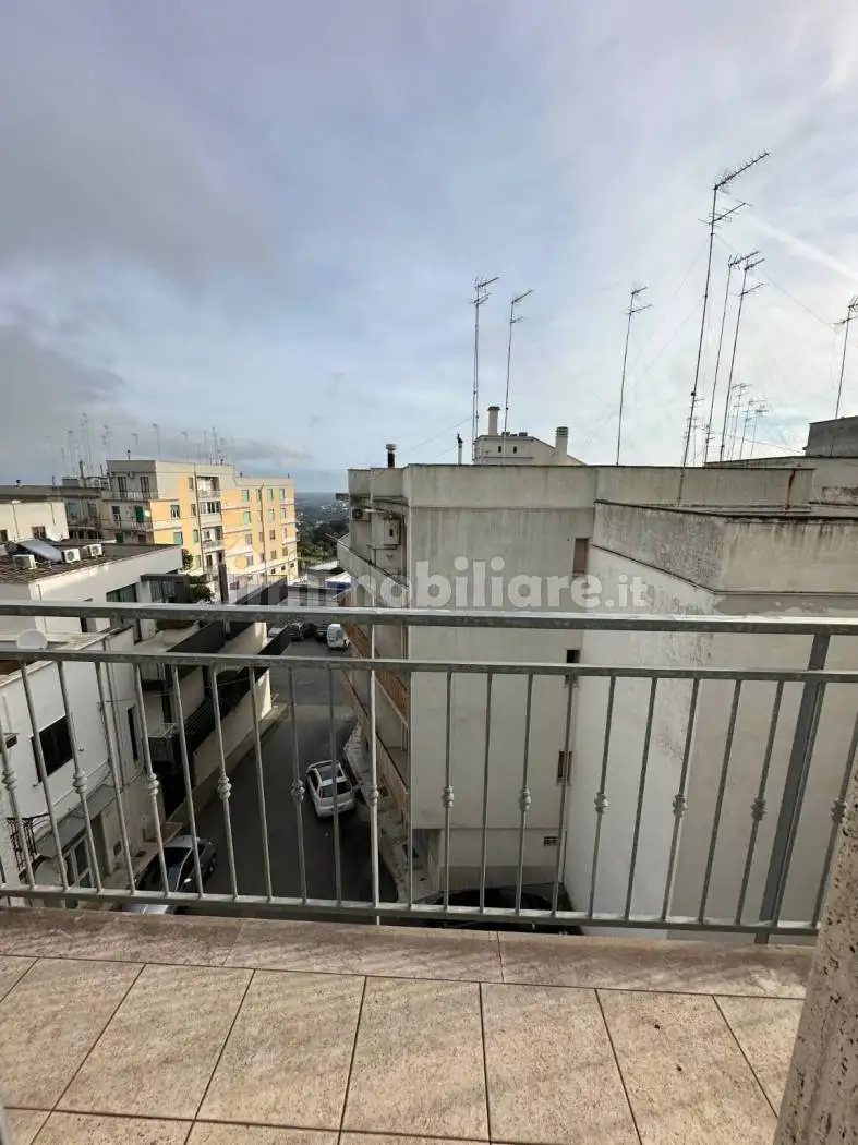 Trilocale via Ravenna 15, Via Pola, Via Papa Giovanni XXIII, Ostuni - foto 3