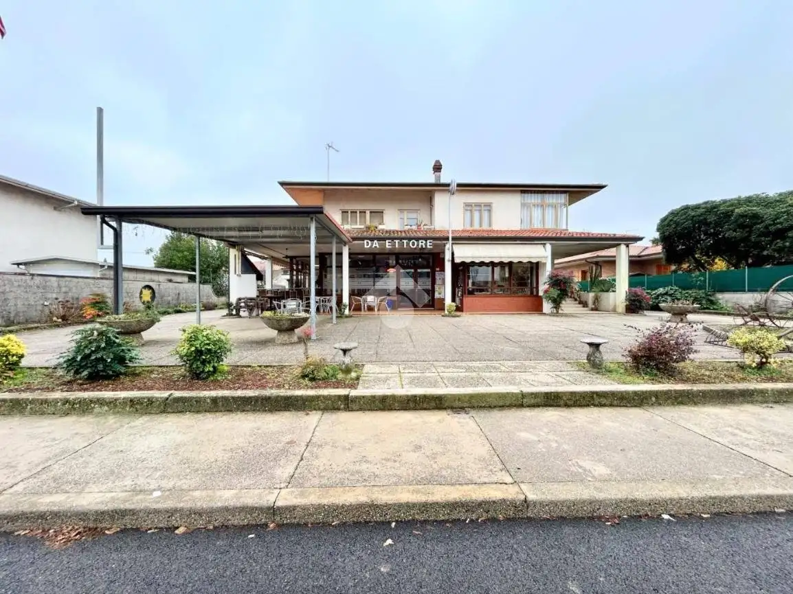 Appartamento in vendita a Rivignano Teor