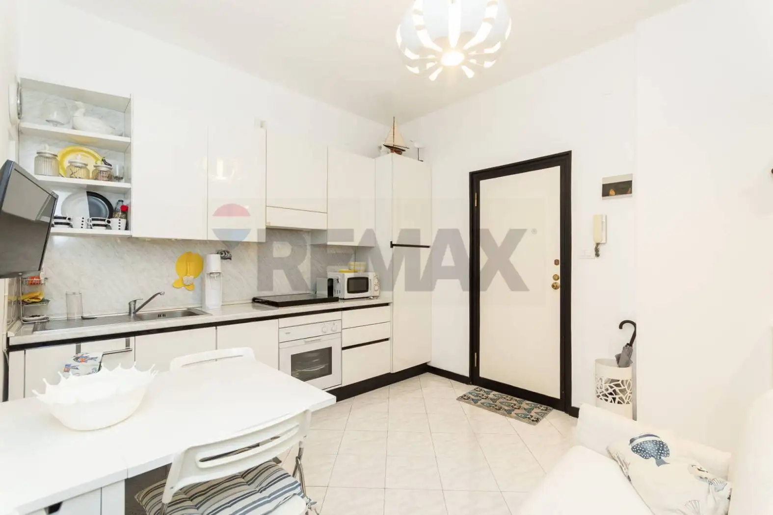 Bilocale via Fratelli Betti 68, Centro - Esterno Ferrovia, Rapallo - foto 2