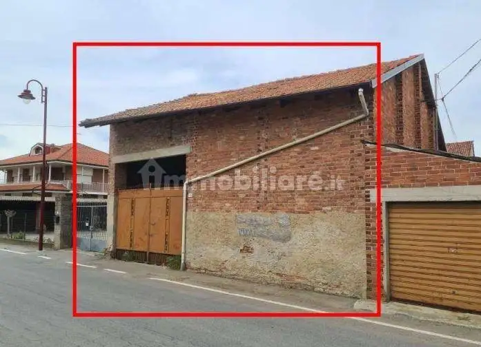 Casa indipendente in asta a Vische