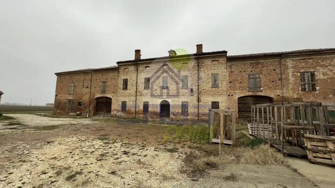 Cascina via Pilastro, 30, Viadana - foto 2