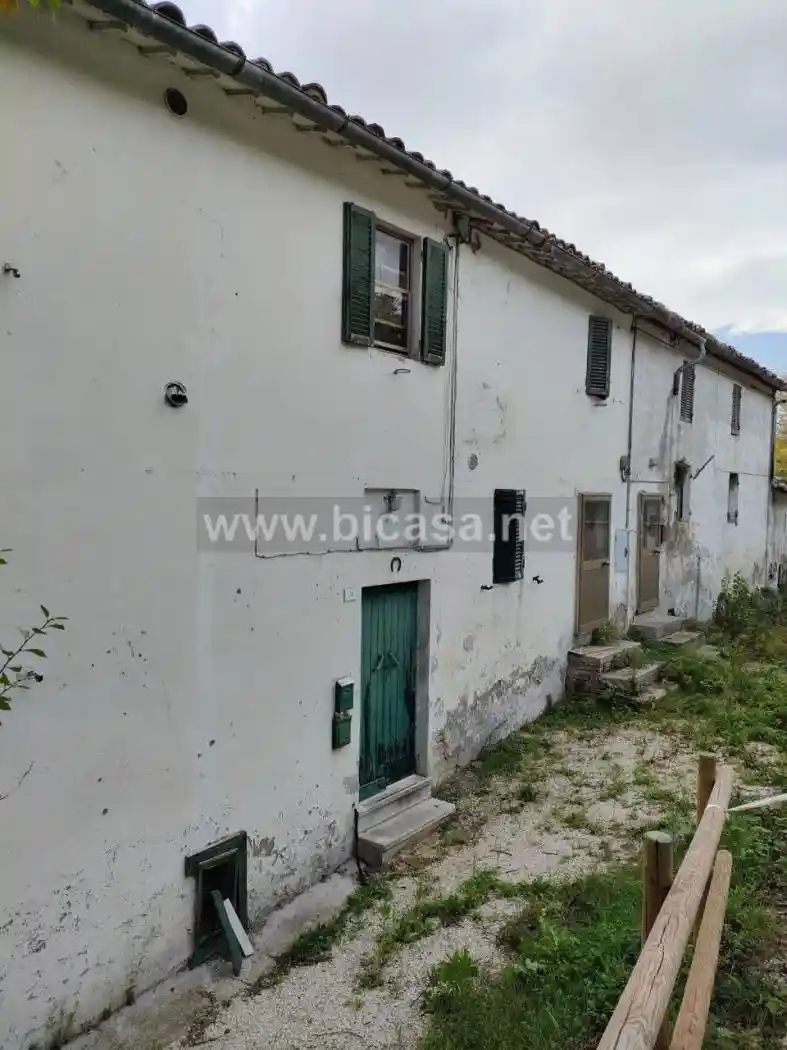 Appartamento in vendita a Urbino