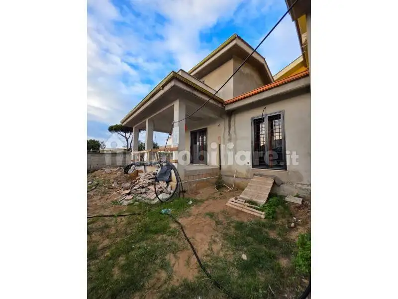 Villa in vendita a Anzio