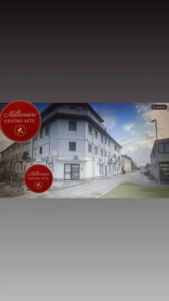 Appartamento in asta a Viareggio