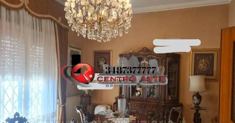 Villa in asta a Frascati